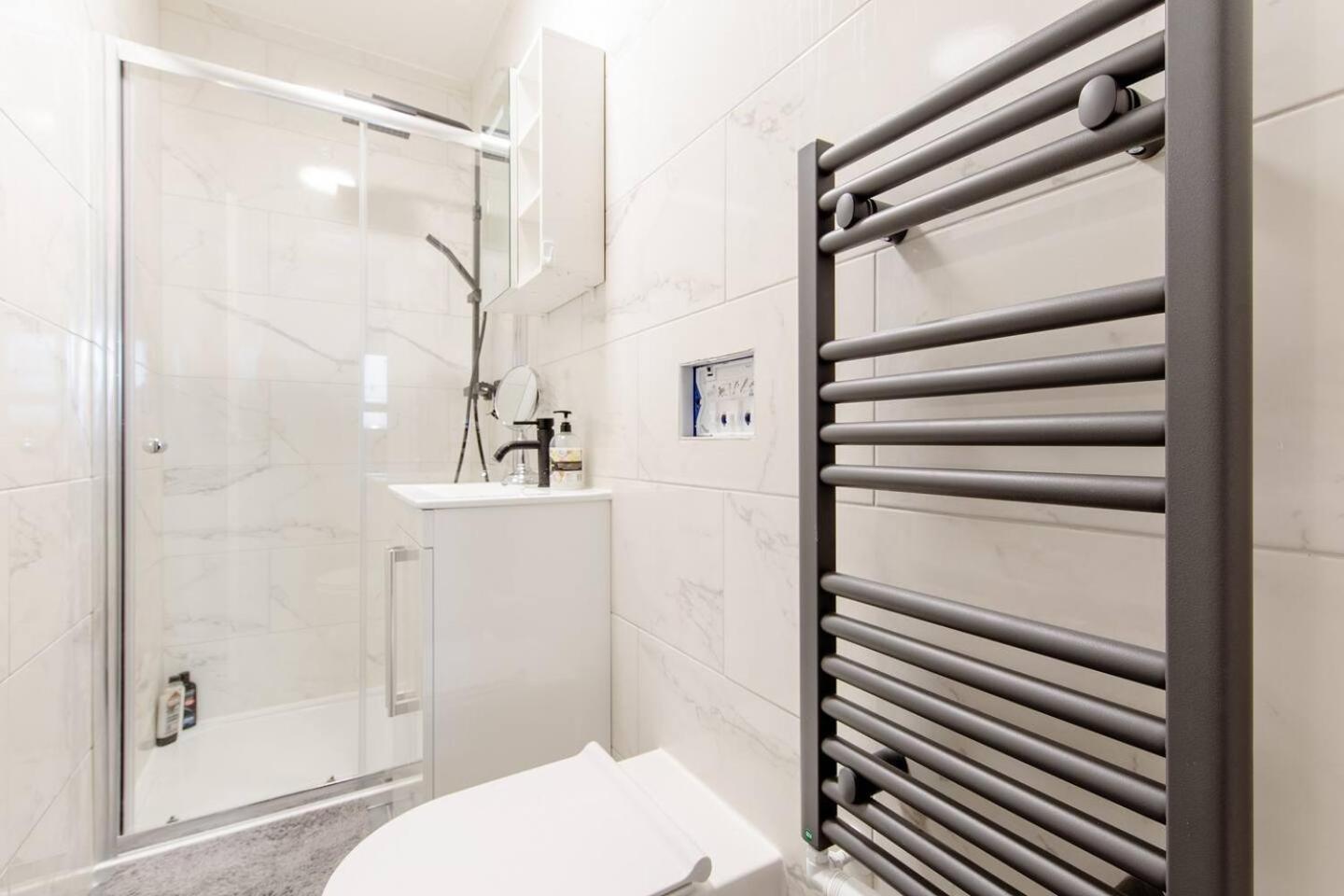 *Brand New 1 Bedroom Flat In Central London* מראה חיצוני תמונה