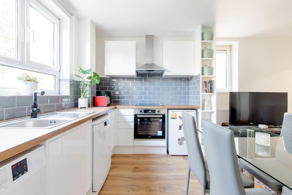 *Brand New 1 Bedroom Flat In Central London* מראה חיצוני תמונה