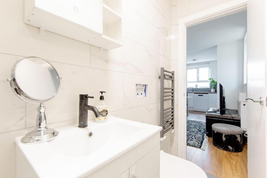 *Brand New 1 Bedroom Flat In Central London* מראה חיצוני תמונה